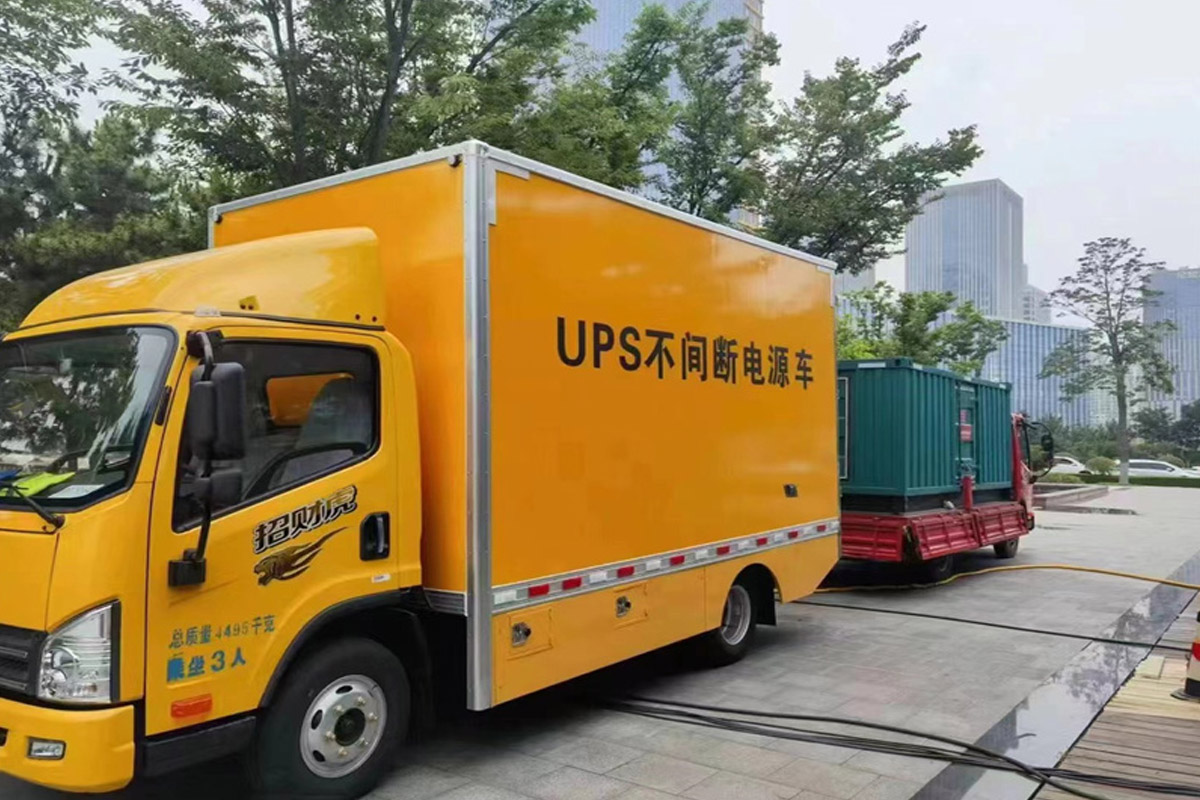 蓝田发电机租赁施工现场